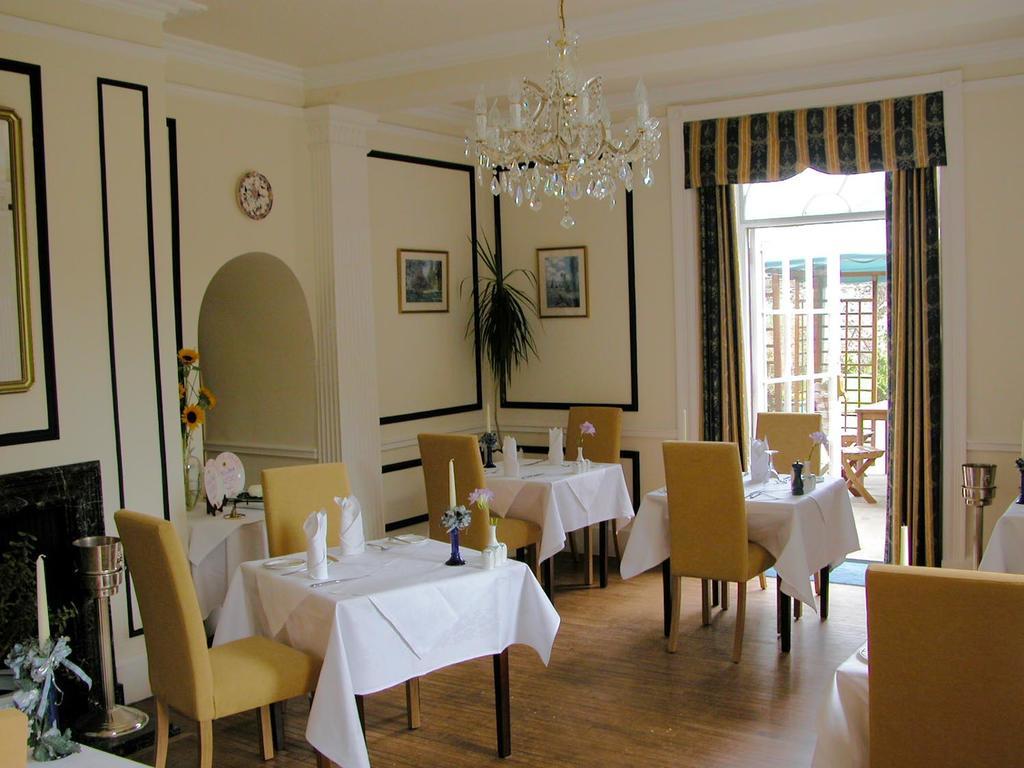 The Old Rectory Restaurant With Rooms Thorpe St Andrew Eksteriør billede
